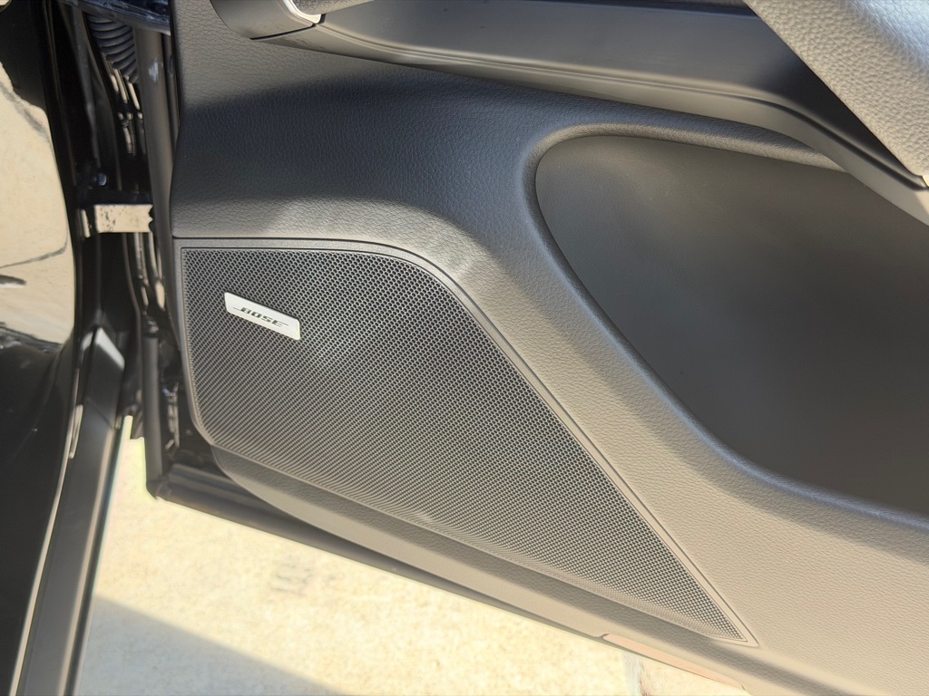 Photo 75 of this PORSCHE CAYENNE