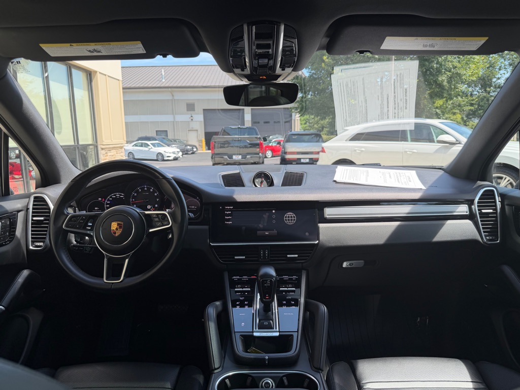 Photo 82 of this PORSCHE CAYENNE