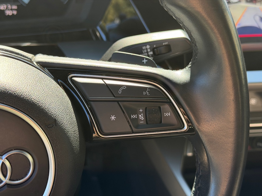 Photo 20 of this AUDI A3