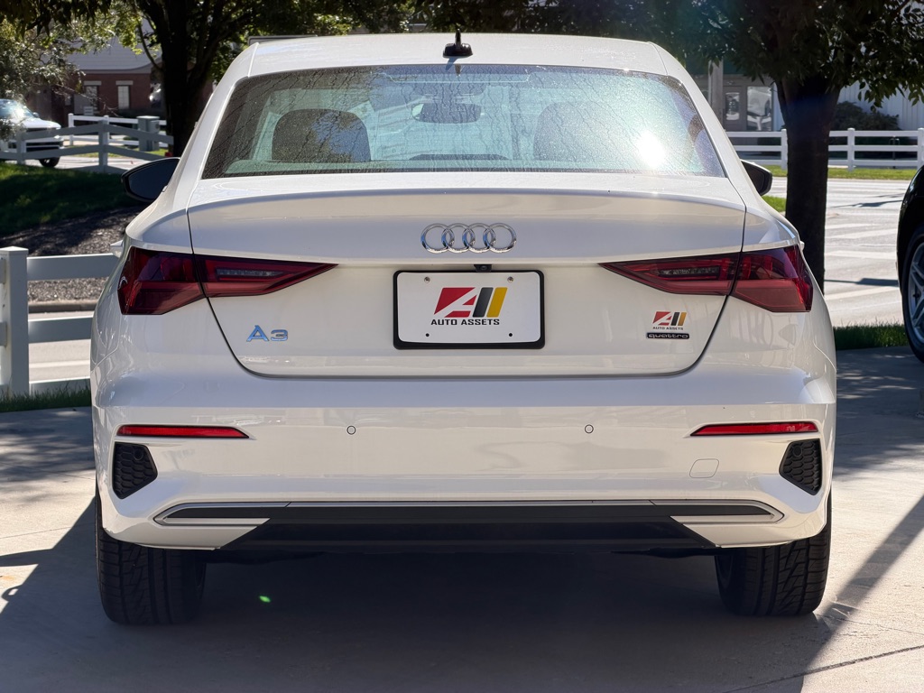 Photo 4 of this AUDI A3