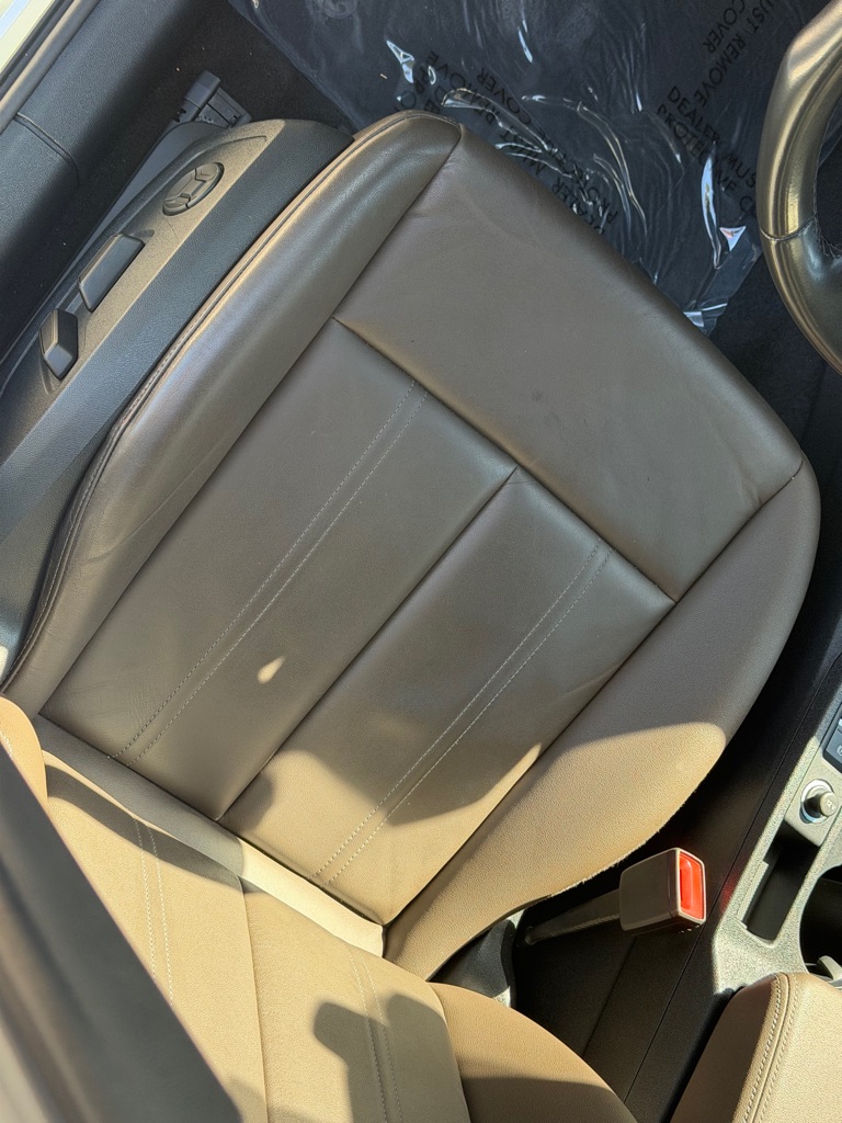 Photo 15 of this AUDI A3