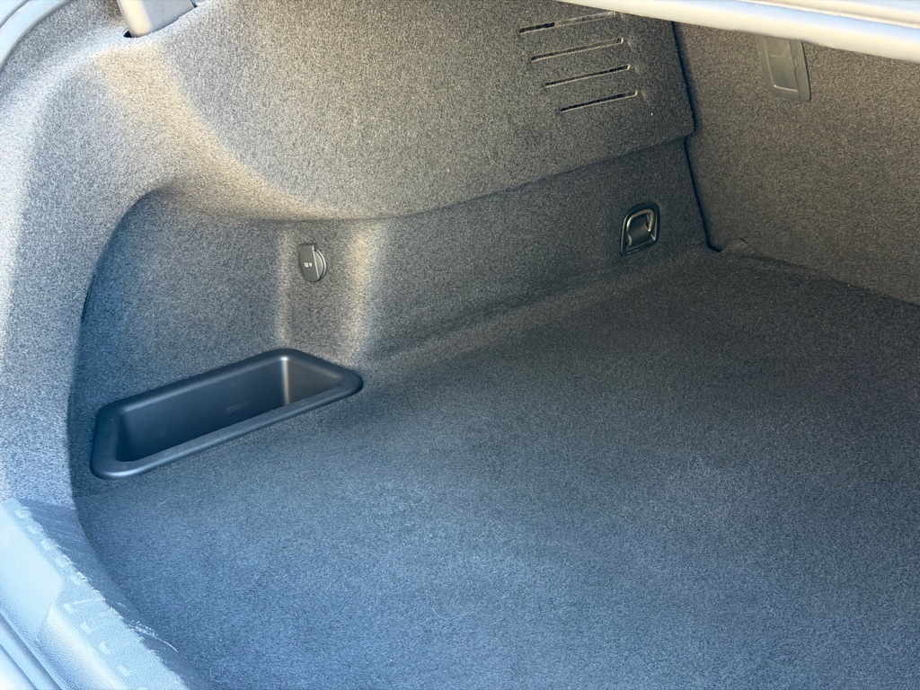Photo 41 of this AUDI A3