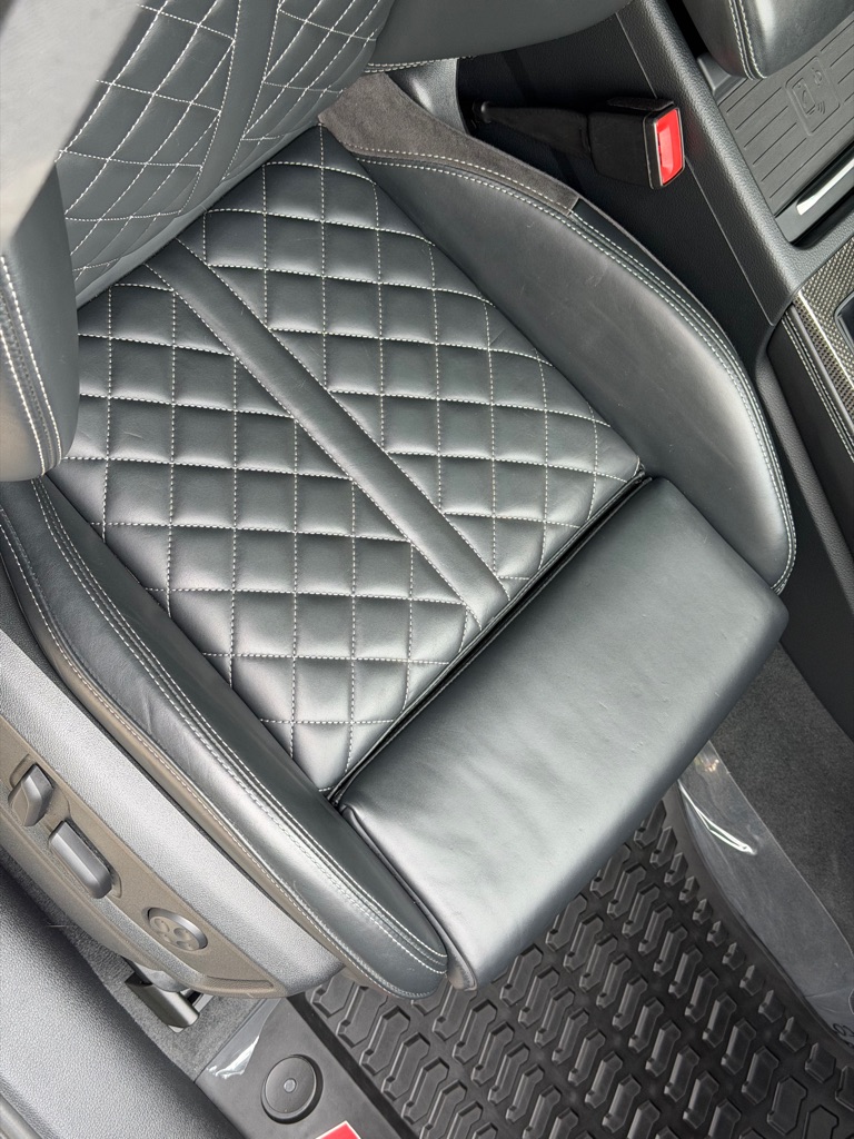 Photo 68 of this AUDI SQ5