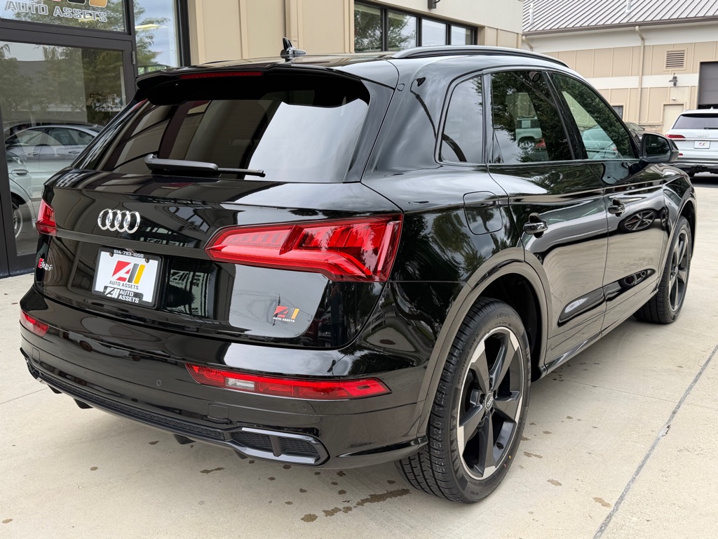 Photo 8 of this AUDI SQ5