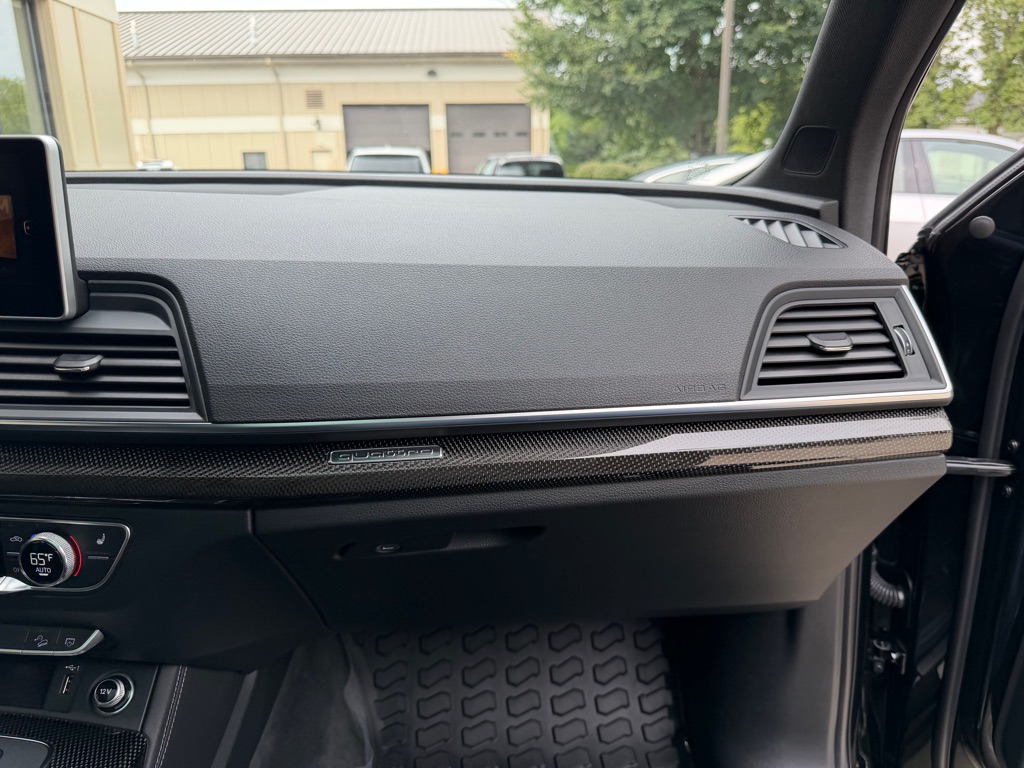 Photo 69 of this AUDI SQ5