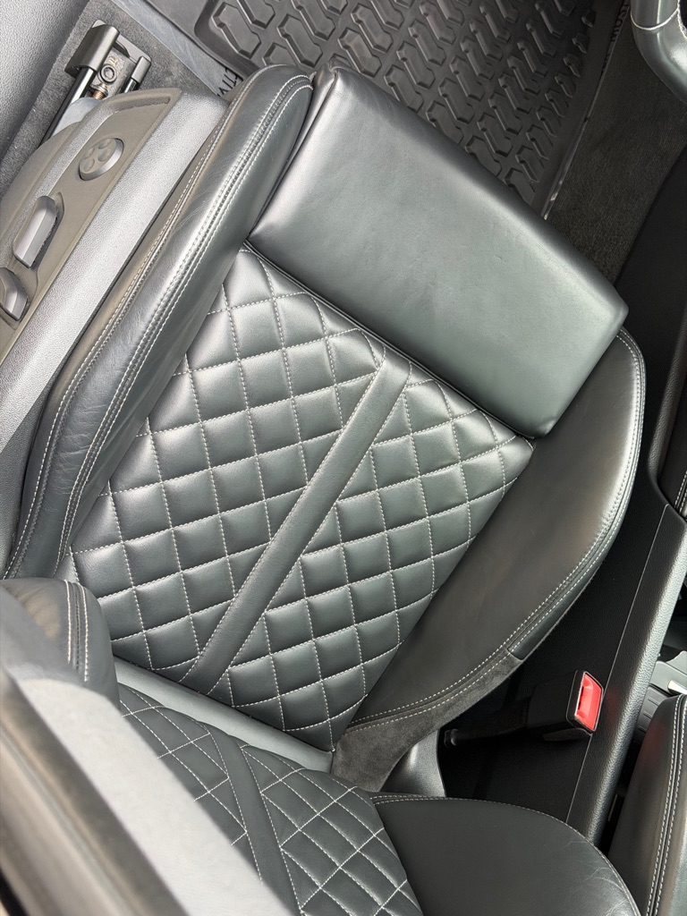Photo 28 of this AUDI SQ5