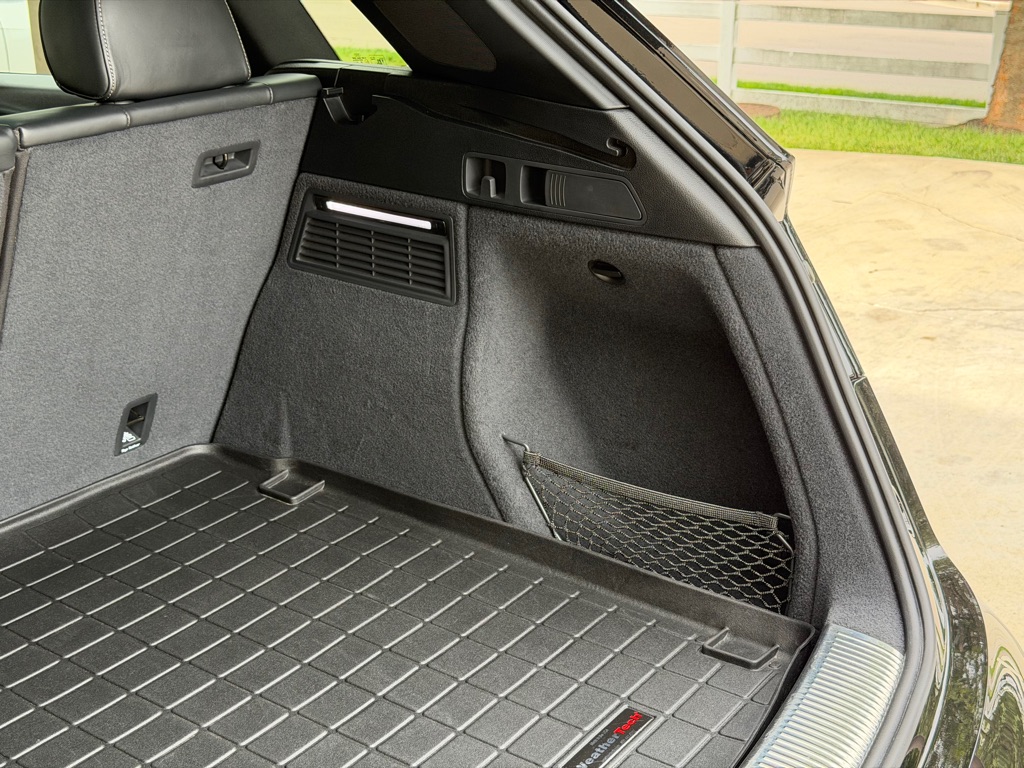 Photo 100 of this AUDI SQ5
