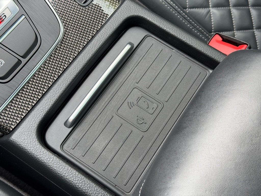 Photo 52 of this AUDI SQ5