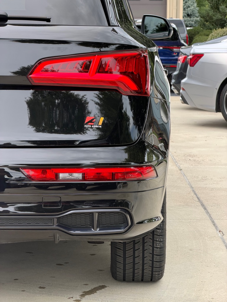 Photo 14 of this AUDI SQ5