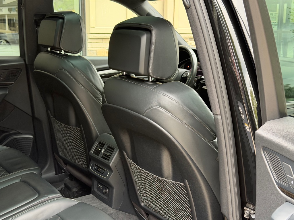 Photo 75 of this AUDI SQ5