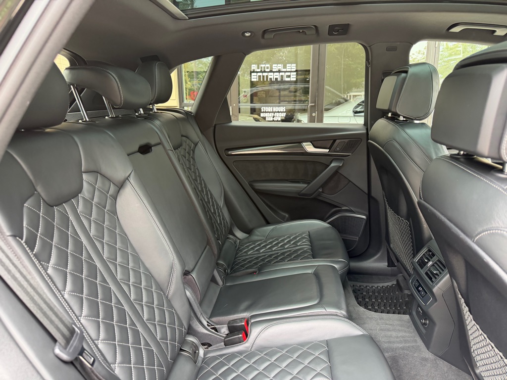 Photo 82 of this AUDI SQ5