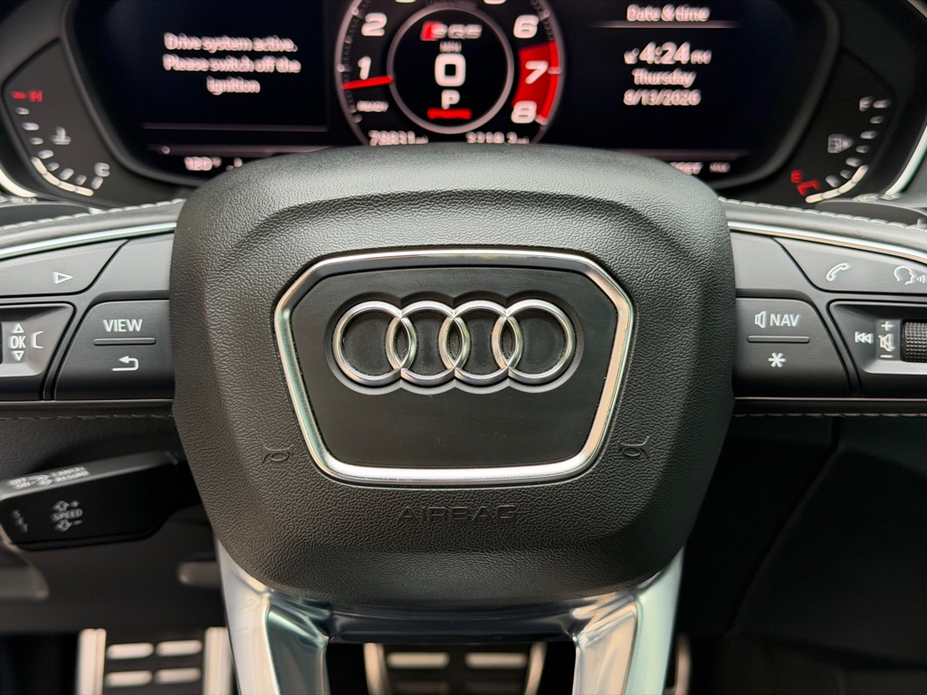 Photo 33 of this AUDI SQ5