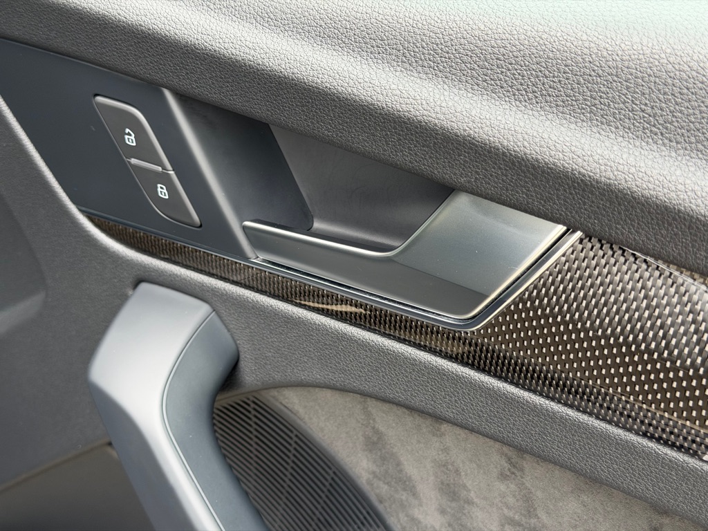 Photo 62 of this AUDI SQ5