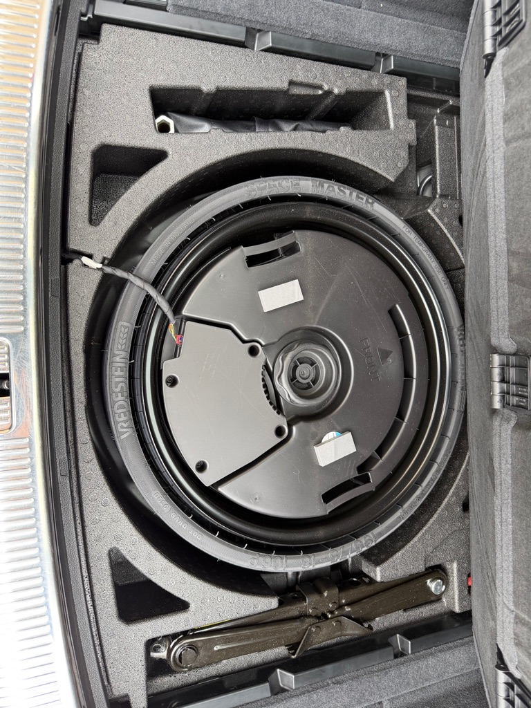 Photo 101 of this AUDI SQ5