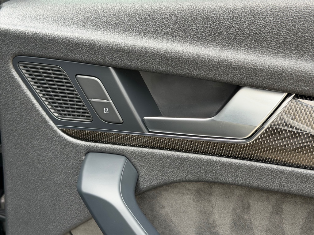 Photo 77 of this AUDI SQ5