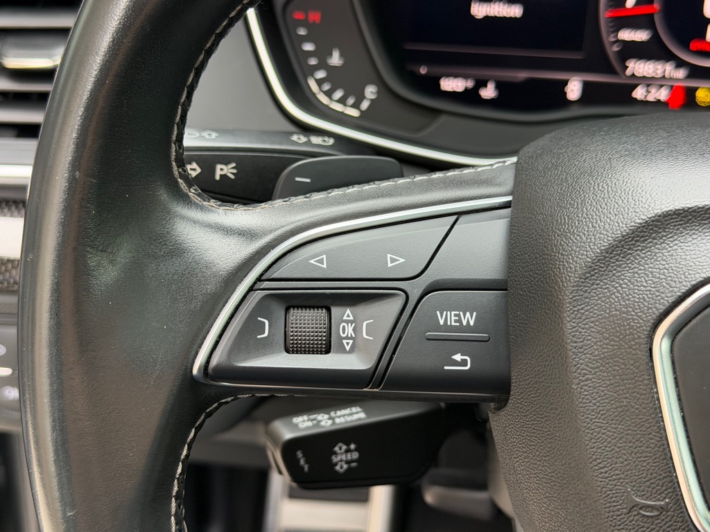 Photo 34 of this AUDI SQ5