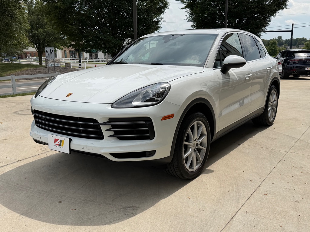 Photo 5 of this PORSCHE CAYENNE