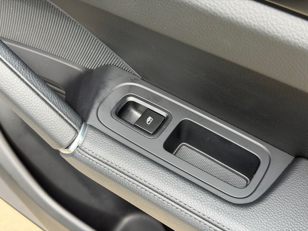 Photo 61 of this PORSCHE CAYENNE