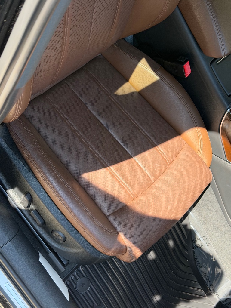 Photo 62 of this AUDI A6