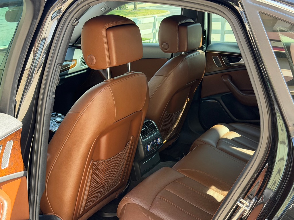 Photo 73 of this AUDI A6