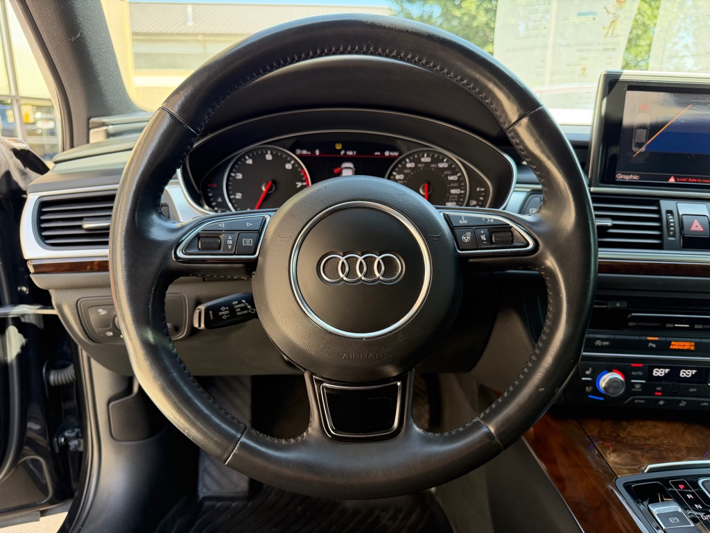 Photo 35 of this AUDI A6