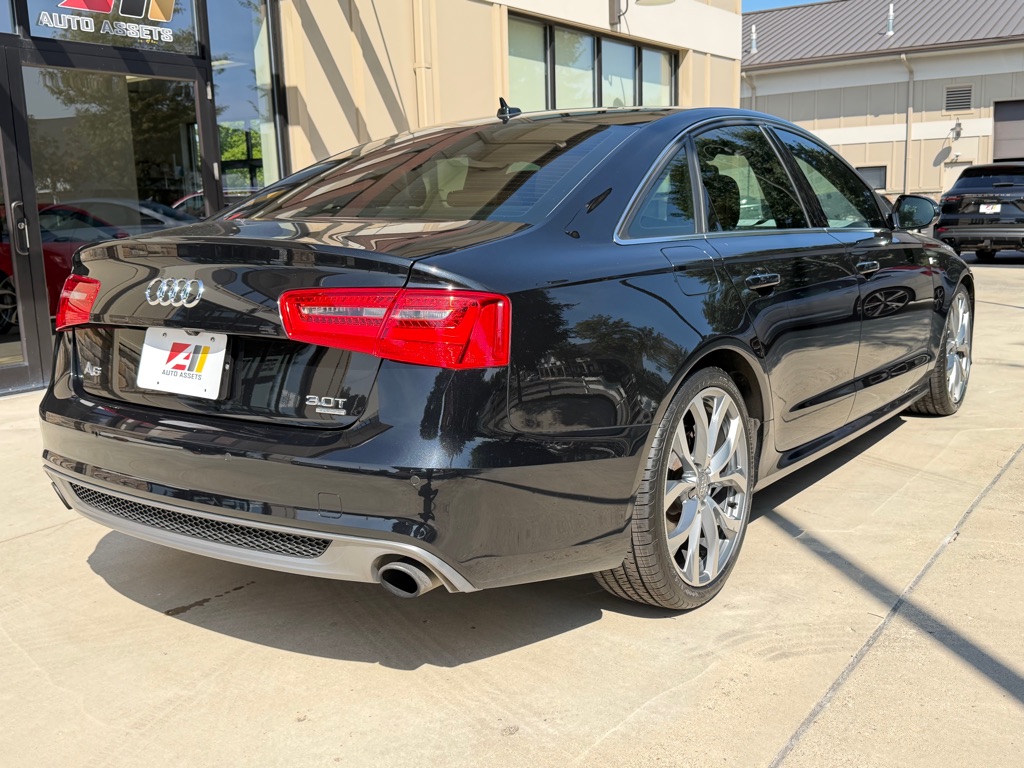 Photo 9 of this AUDI A6