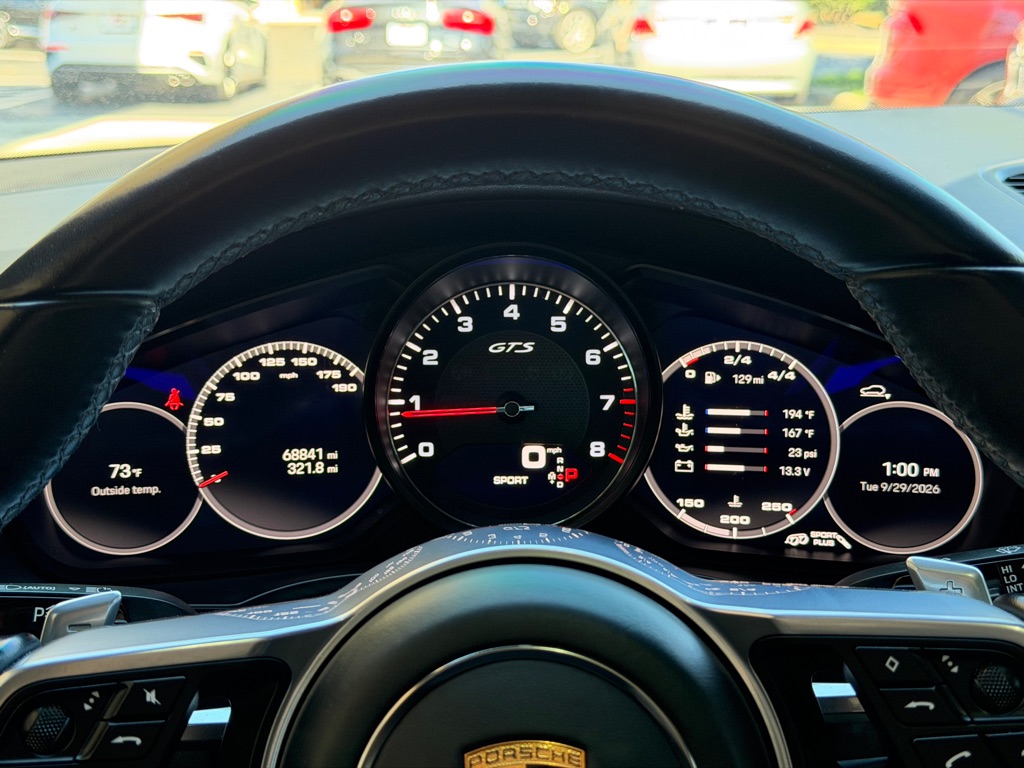 Photo 38 of this PORSCHE CAYENNE GTS