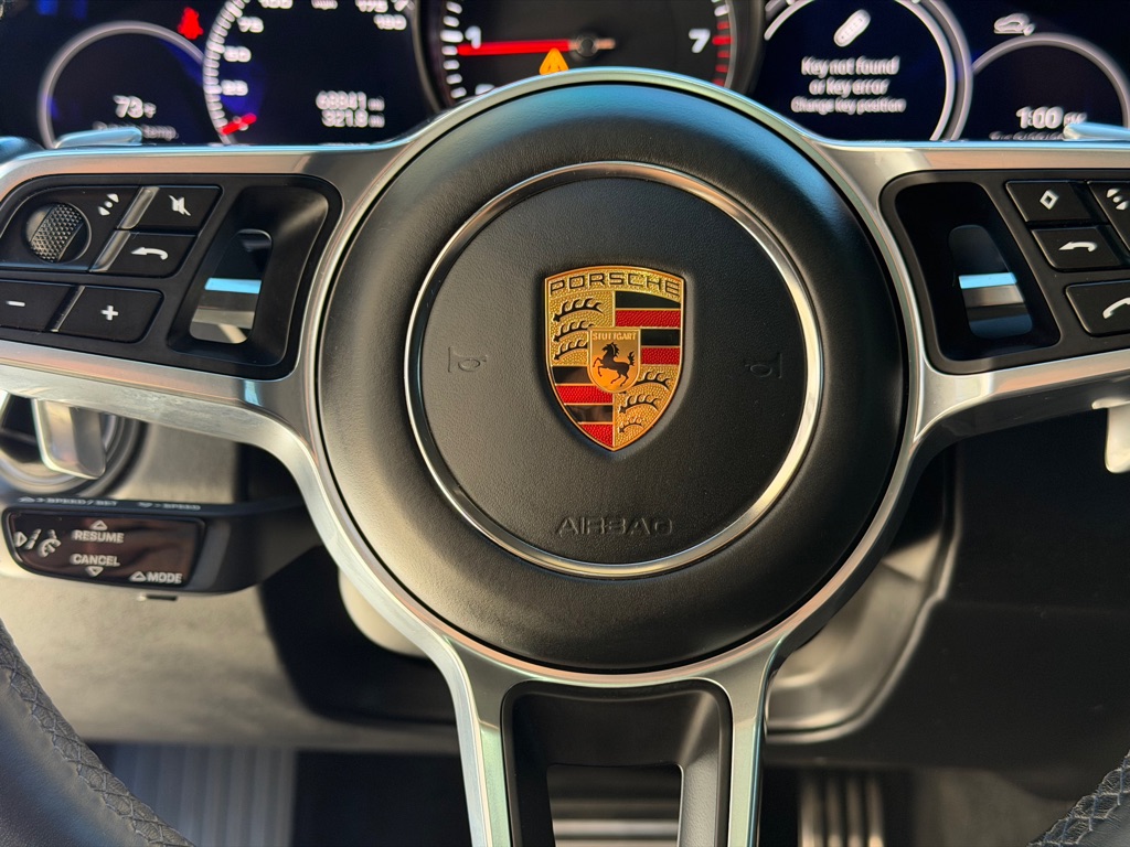 Photo 35 of this PORSCHE CAYENNE GTS
