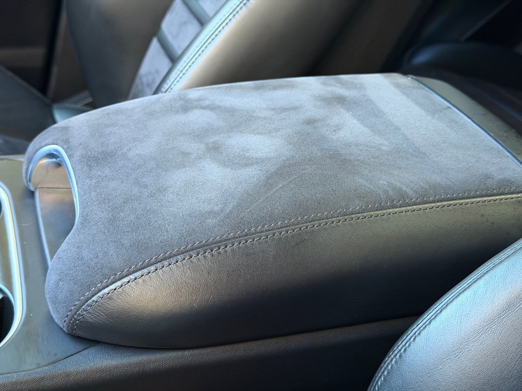 Photo 50 of this PORSCHE CAYENNE GTS