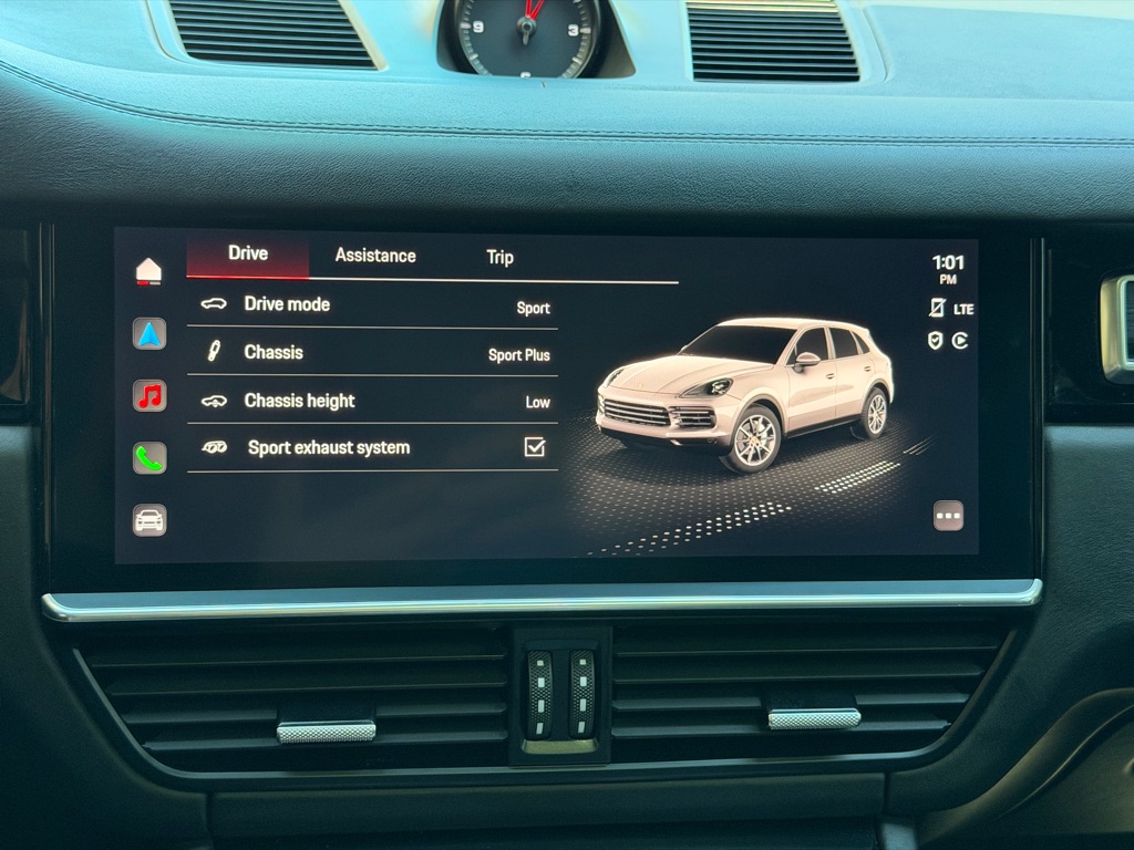 Photo 43 of this PORSCHE CAYENNE GTS