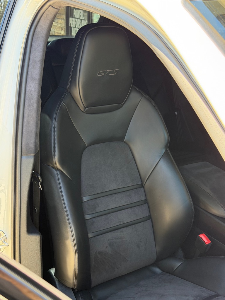 Photo 65 of this PORSCHE CAYENNE GTS