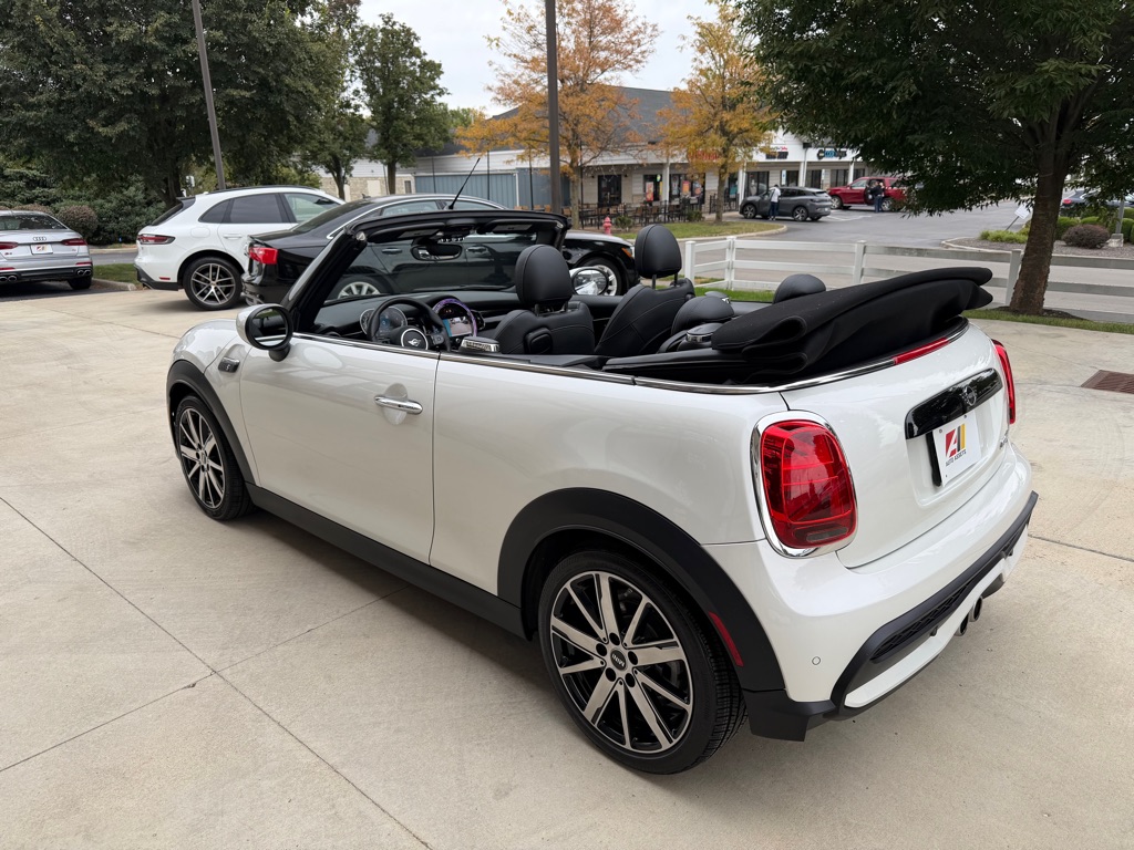 Photo 67 of this MINI COOPER
