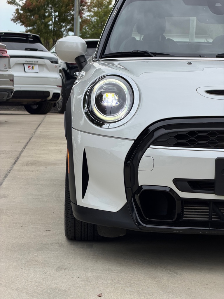 Photo 12 of this MINI COOPER