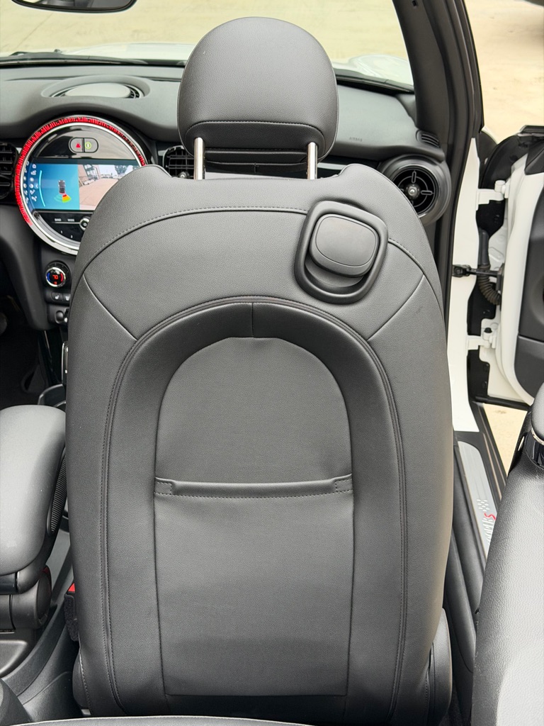 Photo 63 of this MINI COOPER