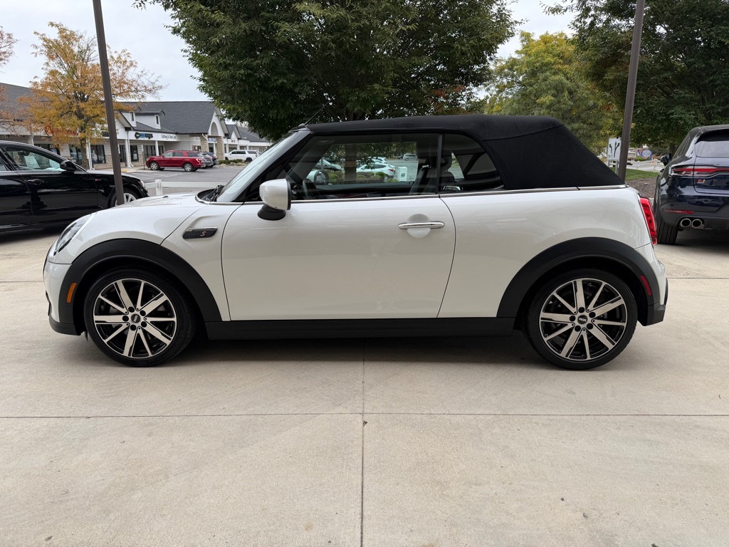 Photo 6 of this MINI COOPER