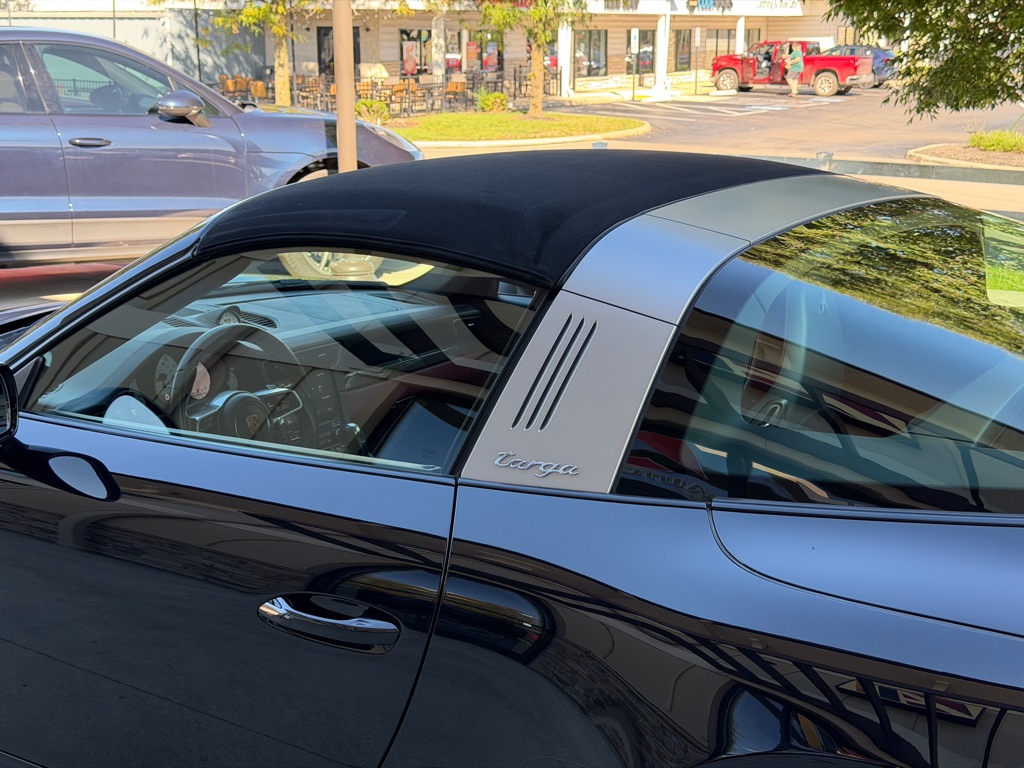 Photo 80 of this PORSCHE 911 TARGA 4S