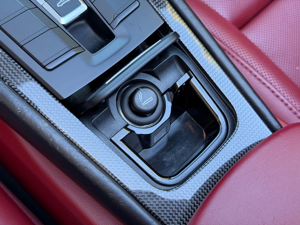 Photo 53 of this PORSCHE 911 TARGA 4S