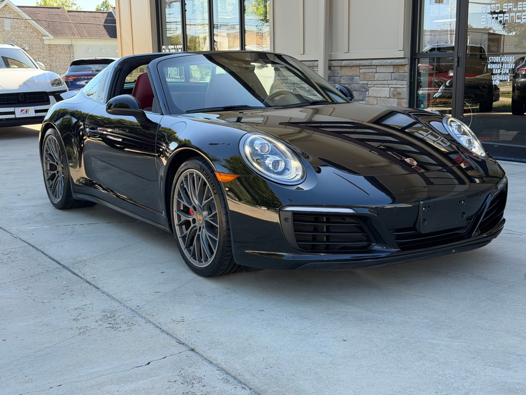 Photo 3 of this PORSCHE 911 TARGA 4S