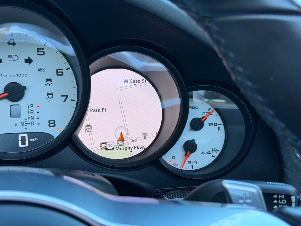 Photo 45 of this PORSCHE 911 TARGA 4S