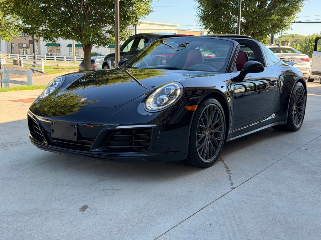 Photo 5 of this PORSCHE 911 TARGA 4S