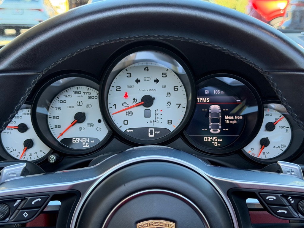 Photo 43 of this PORSCHE 911 TARGA 4S
