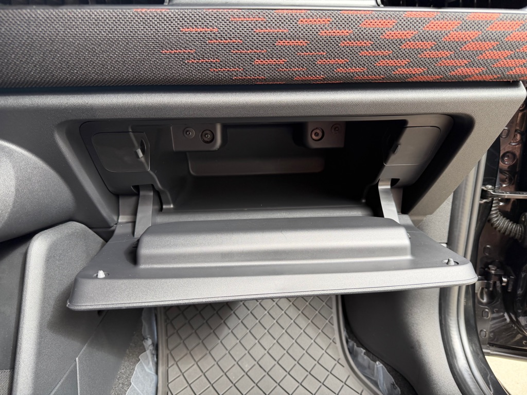 Photo 65 of this MINI COOPER