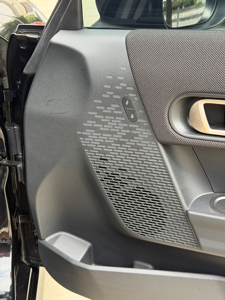 Photo 57 of this MINI COOPER