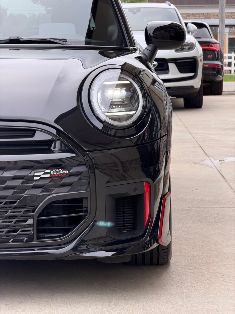 Photo 14 of this MINI COOPER