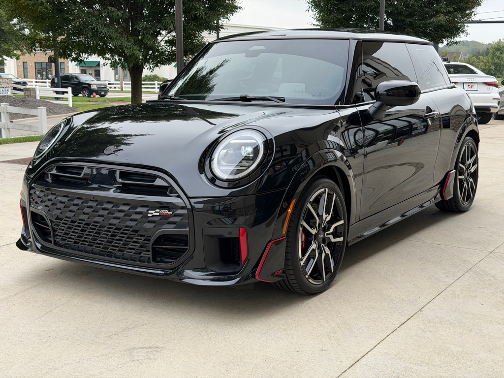 Photo 5 of this MINI COOPER