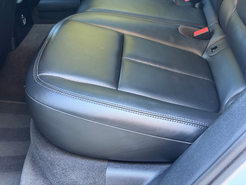 Photo 67 of this PORSCHE MACAN
