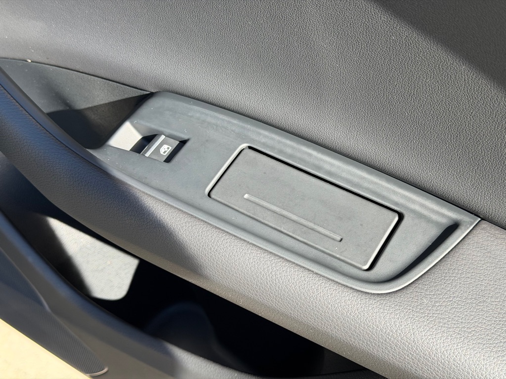 Photo 73 of this AUDI Q8