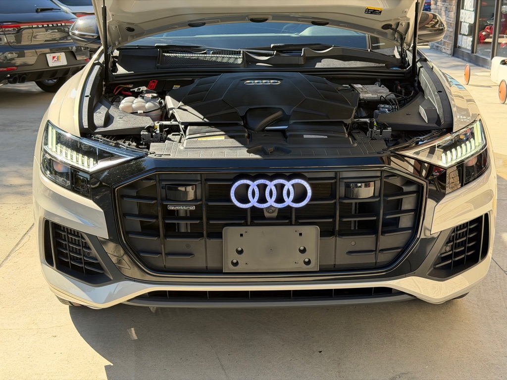 Photo 97 of this AUDI Q8