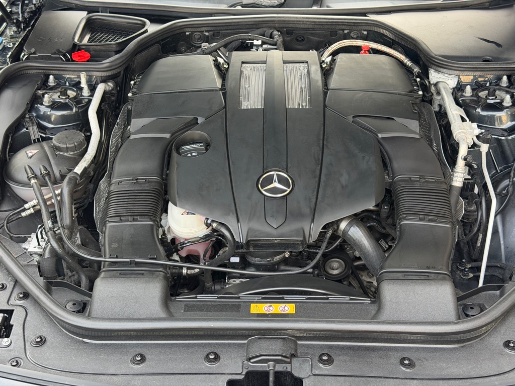Photo 103 of this MERCEDES-BENZ SL