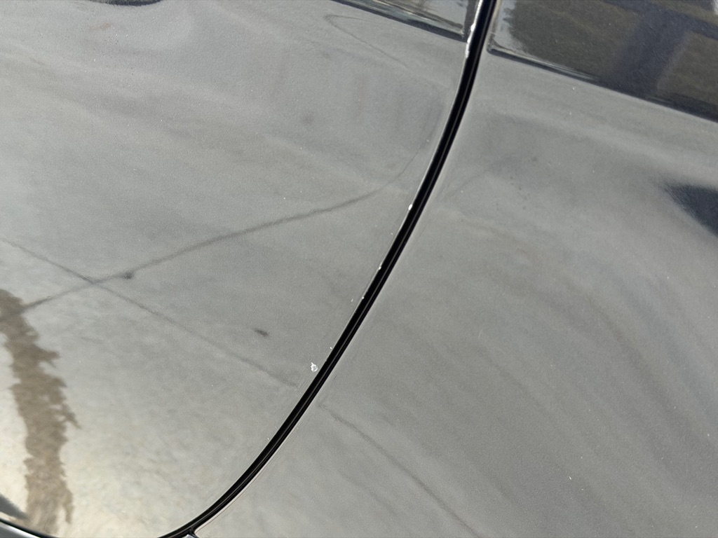 Photo 22 of this MERCEDES-BENZ SL